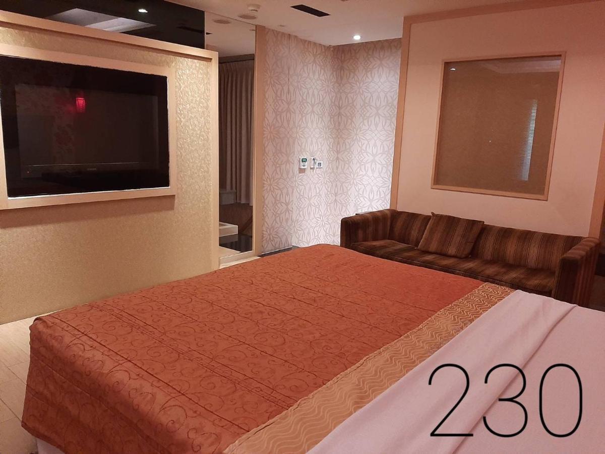 Daliao Chateau Motel & Spa מראה חיצוני תמונה
