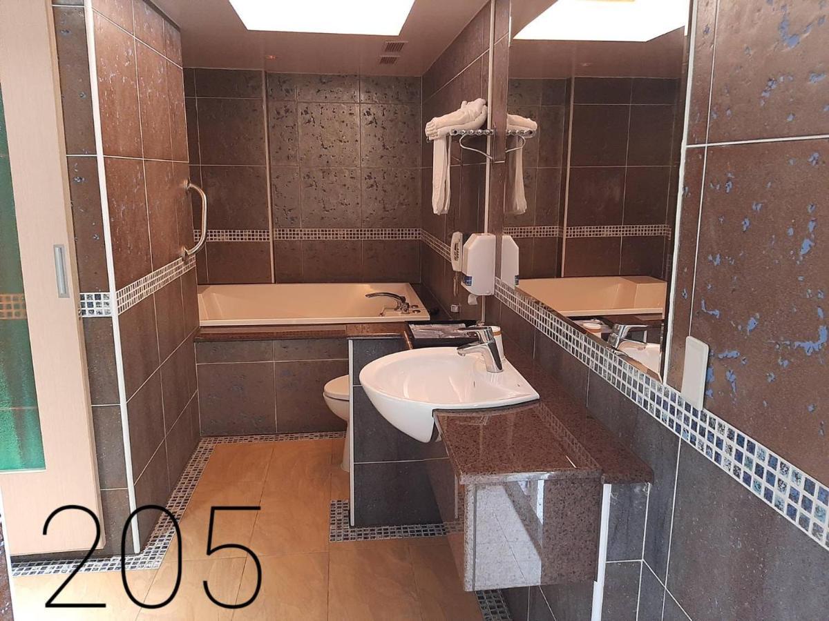 Daliao Chateau Motel & Spa מראה חיצוני תמונה