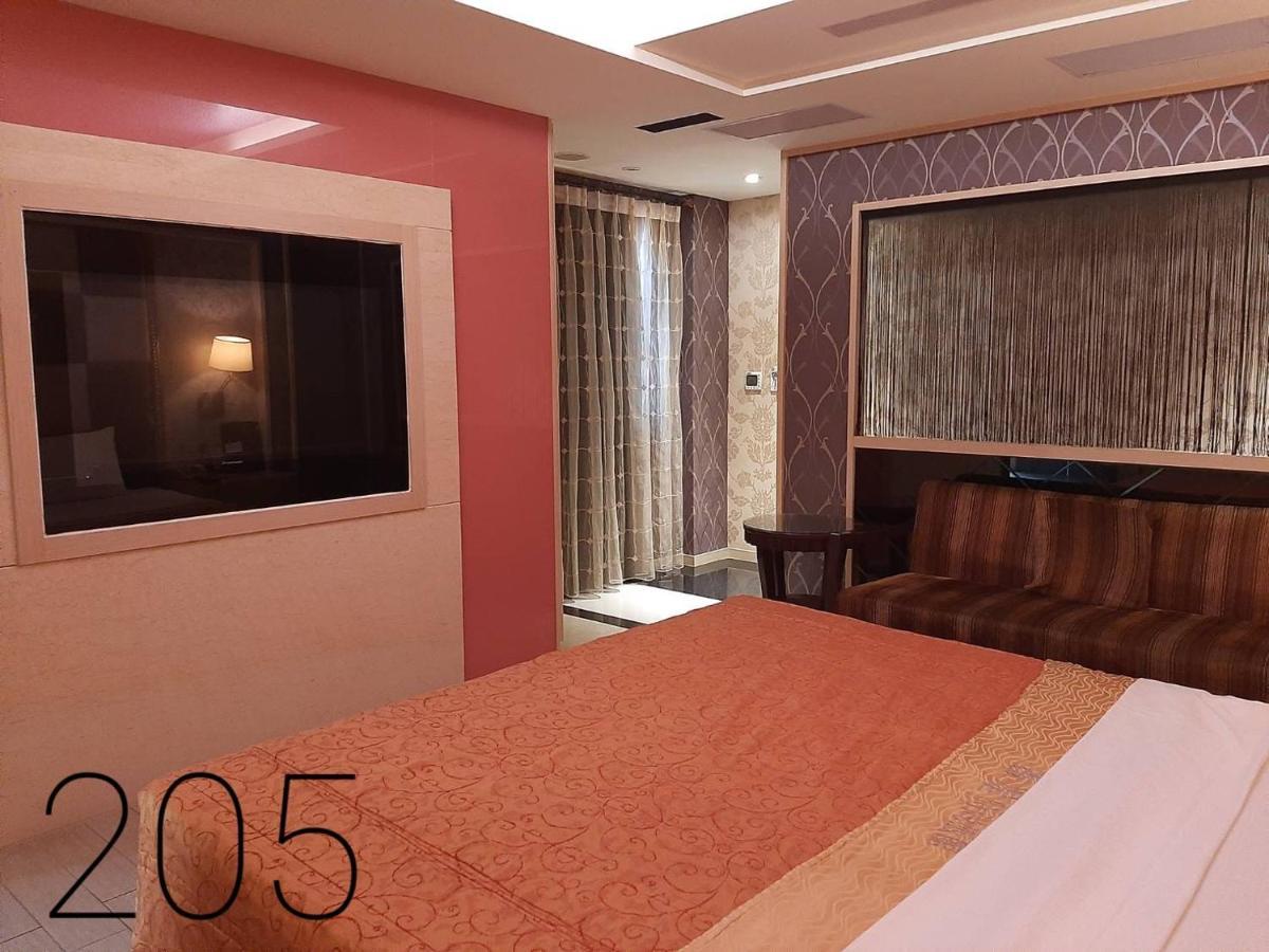 Daliao Chateau Motel & Spa מראה חיצוני תמונה